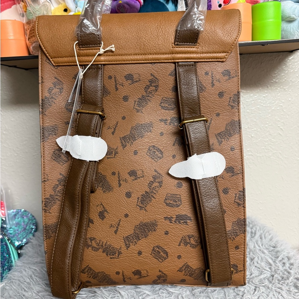 Disney Parks Animal Kingdom Wilderness Lodge Loungefly Backpack New with Tag - Picture 4 of 5